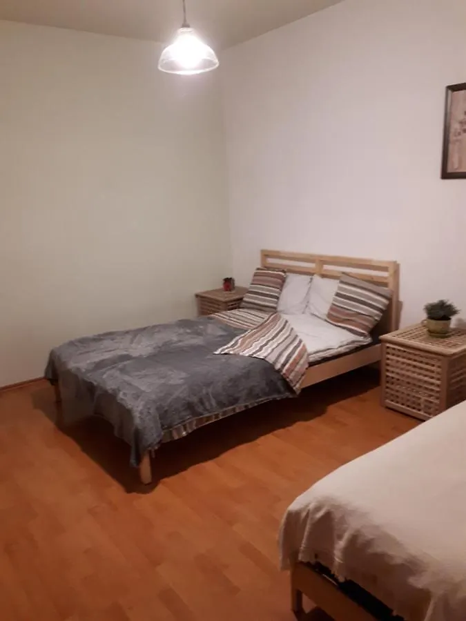 2H Apartment 布加勒斯特 0*,  罗马尼亚