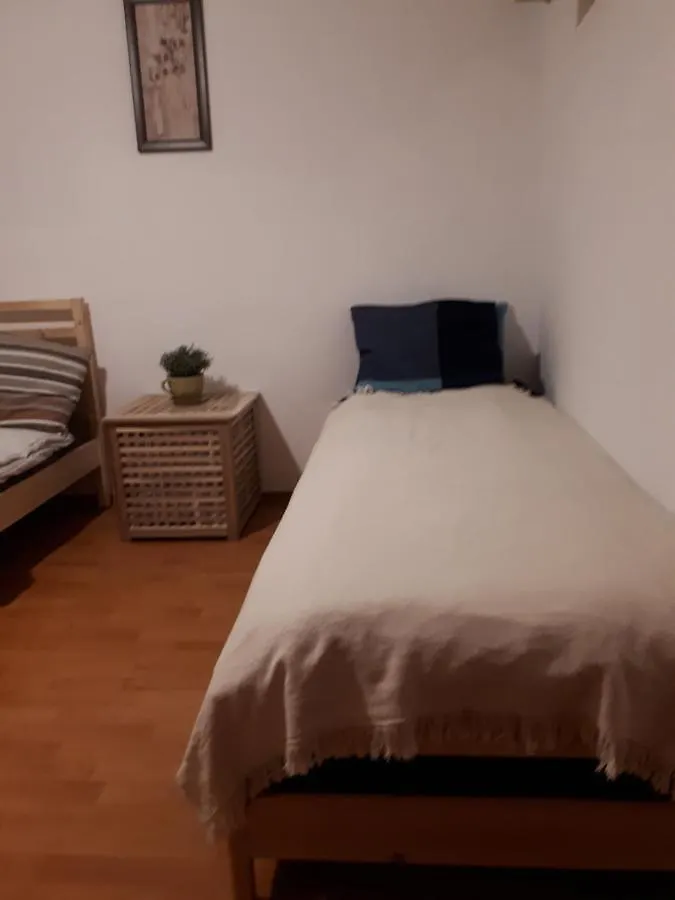 2H Apartment 布加勒斯特